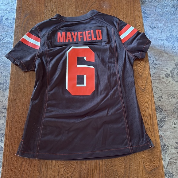 Cleveland Browns Nike Mayfield Jersey - Medium - Picture 5 of 5